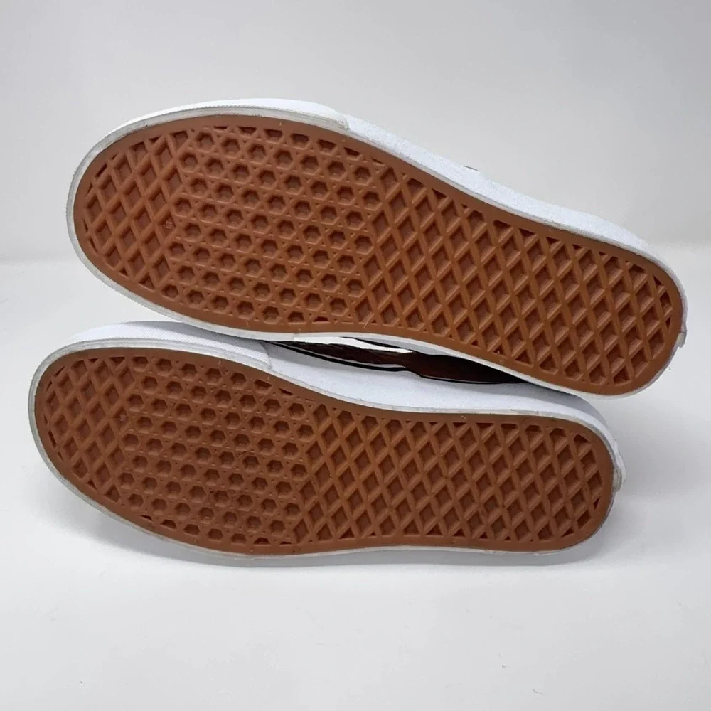 Vans Classic Slip-On Embossed Suede Sneaker Men's 7 Women's 8.5  Awesome Sequoia